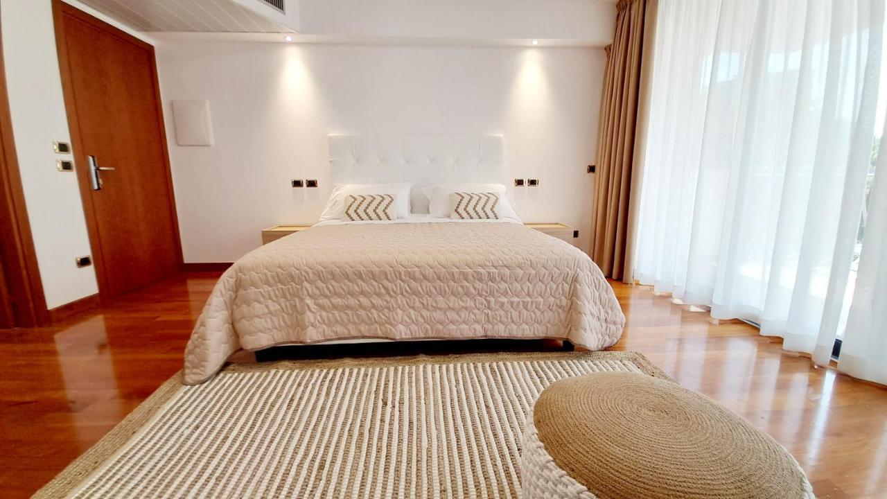 Hotel & Wellness Fra I Pini Lignano Sabbiadoro Exterior foto