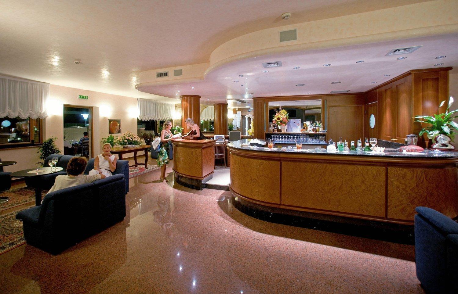 Hotel & Wellness Fra I Pini Lignano Sabbiadoro Exterior foto